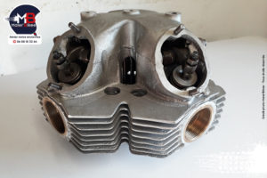 atelier, motos, anciennes, maine et loire, triumph, ktm