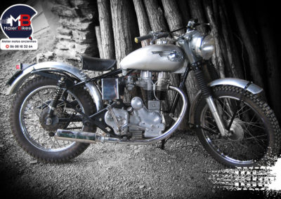 atelier, motos, anciennes, maine et loire, triumph, ktm