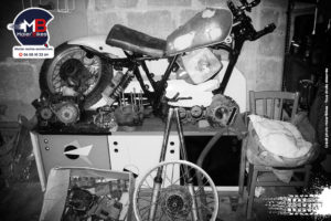 atelier, motos, anciennes, maine et loire, triumph, ktm
