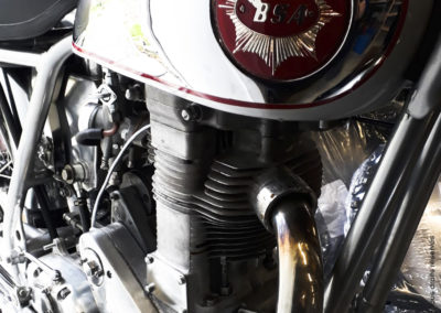 atelier, motos, anciennes, maine et loire, triumph, ktm